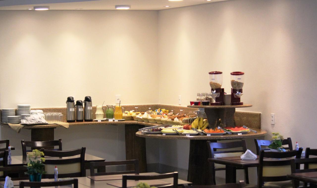 Villa De Holanda Parque Hotel Оламбра Екстериор снимка