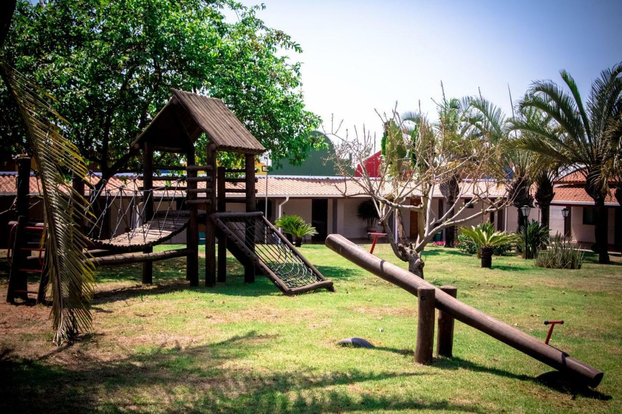 Villa De Holanda Parque Hotel Оламбра Екстериор снимка